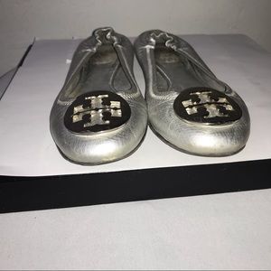 Tory Burch silver Leather REVA Ballet Flat Shoes 7